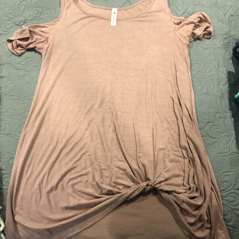 Pink top-cut our shoulders and tie bottom